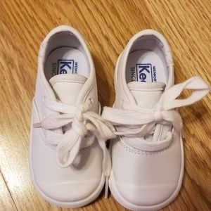 Size 4 White Keds